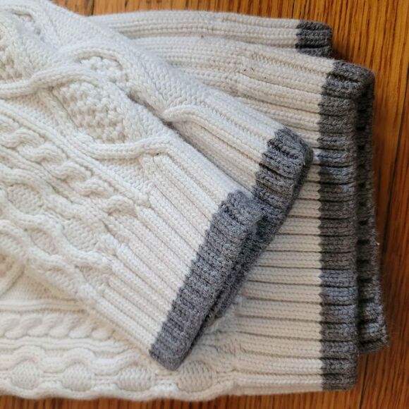 Boys Size 5 Carter's Cream and Gray Cable Knit Sweater - Picture 4 of 4